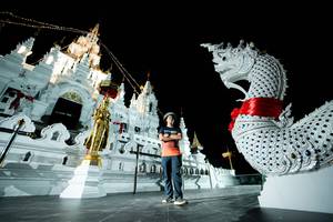 BIB: 0004
                            <button type="button" onclick="openModal(22454061)" class="btn btn-primary btn-sm float-right btn-popup" data-toggle="modal" data-target=".modal-high-quality">
                        <i class="fas fa-shopping-cart"></i> Add to Cart
                    </button>
                                            <button type="button" onclick="isThisMe(22454061, true)" class="btn btn-success btn-sm float-right btn-popup btn-isme hidden" data-toggle="tooltip" data-placement="bottom" title="นี่คือรูปของคุณใช่ไหม คลิกที่นี่เพื่อเอาเข้าอัลบั้ม">
                        <i class="fas fa-plus"></i> Add to album
                    </button>
                    <button type="button" onclick="isThisMe(22454061, false)" class="btn btn-warning btn-sm float-right btn-popup btn-isnotme hidden">
                        <i class="fas fa-ban"></i> Remove from album
                    </button>